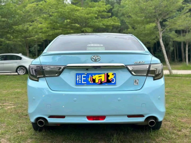 佛山14年丰田锐志9