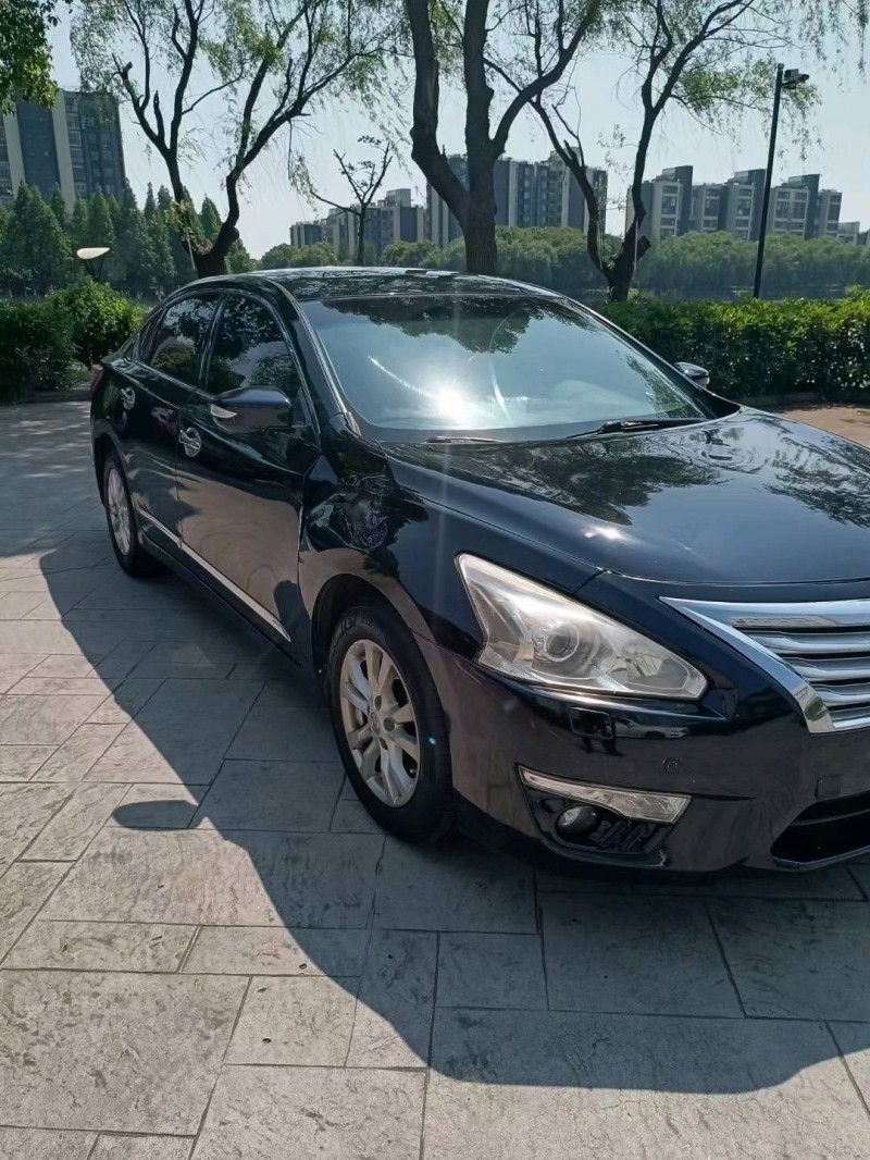 常州13年日產天籟3