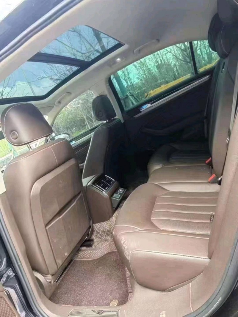 潍坊21年大众辉昂5