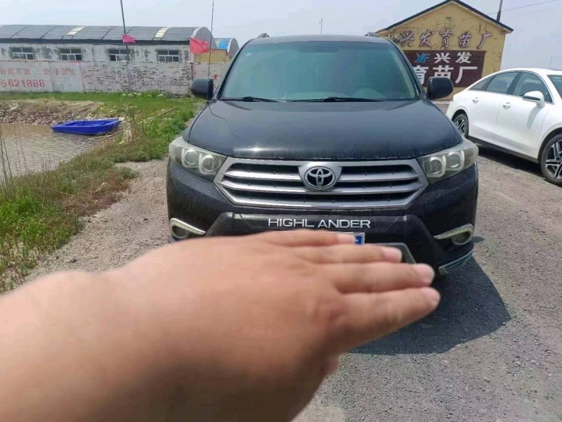 保定14年丰田汉兰达1