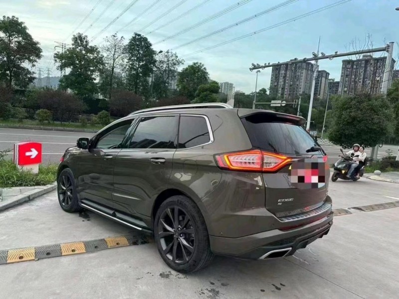 重庆15年福特锐界5