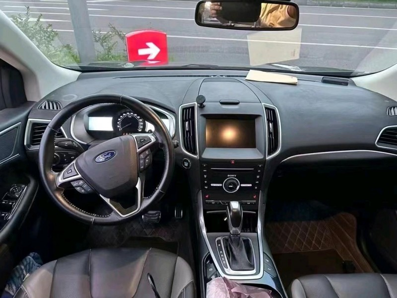 重庆15年福特锐界8