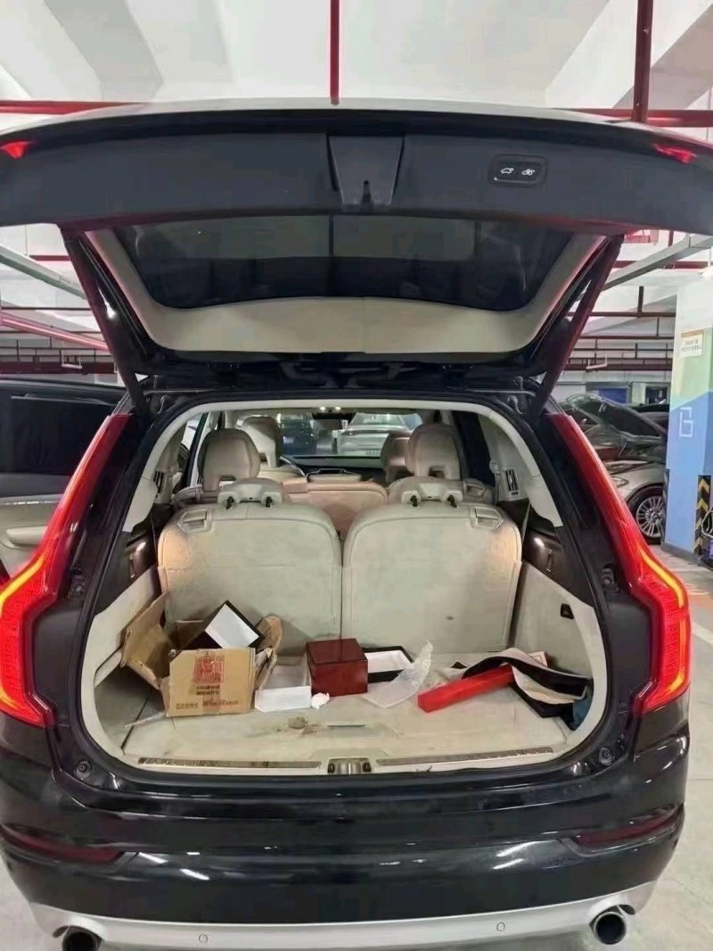 重庆18年沃尔沃XC902