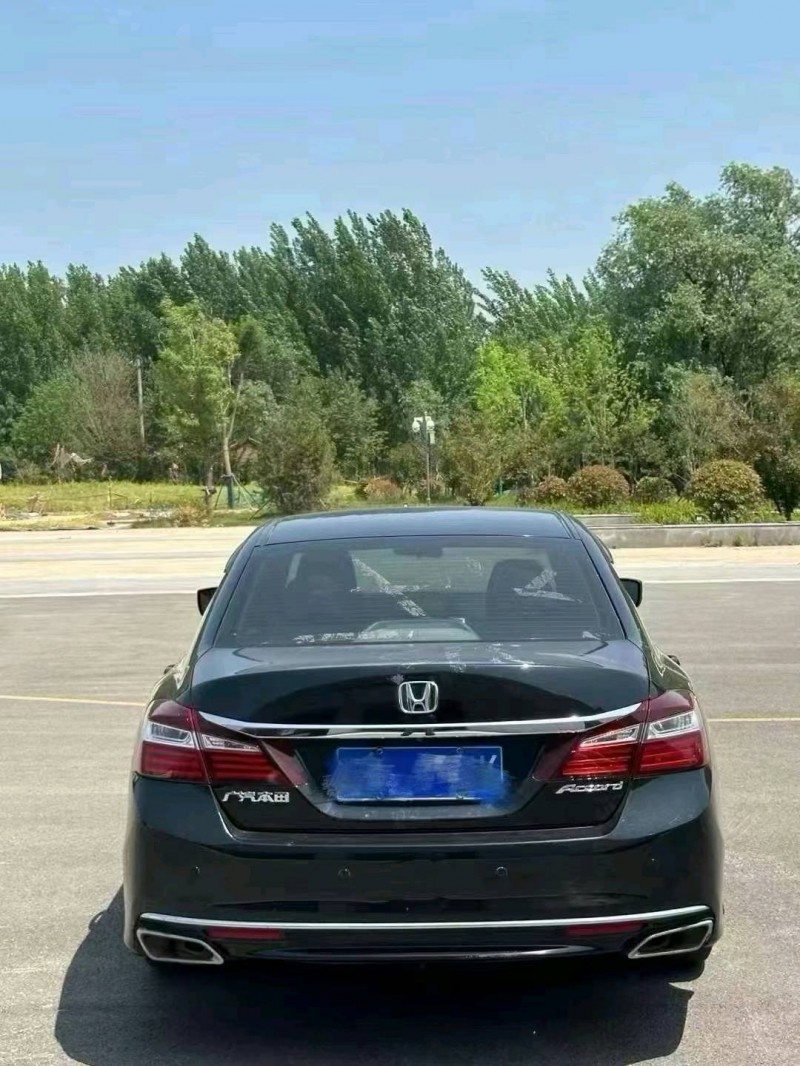 东营18年本田雅阁5