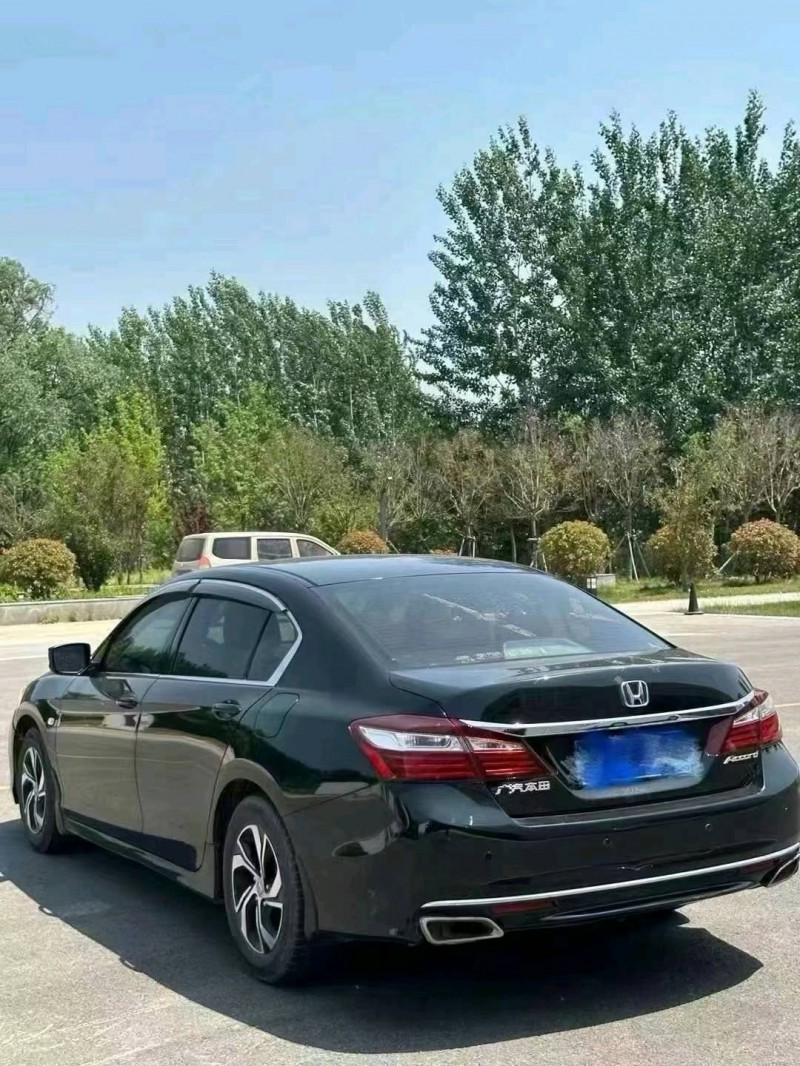 东营18年本田雅阁6