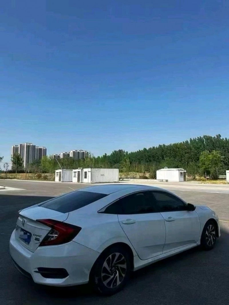 烟台18年本田思域4