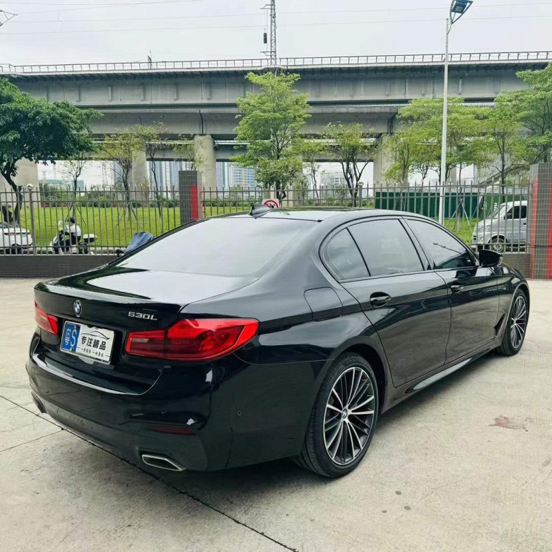佛山19年宝马5系8