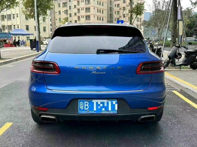 汕头17年保时捷Macan4