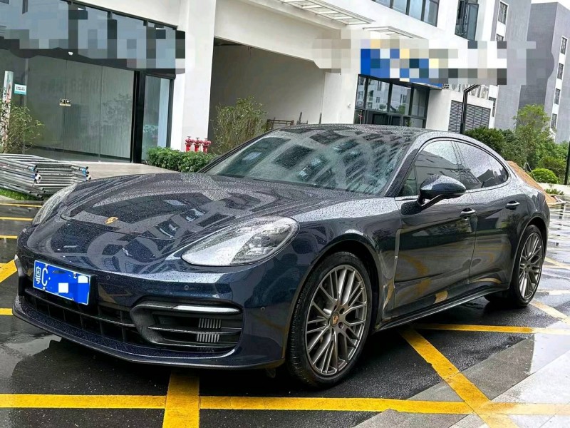 汕头22年保时捷帕拉梅拉2