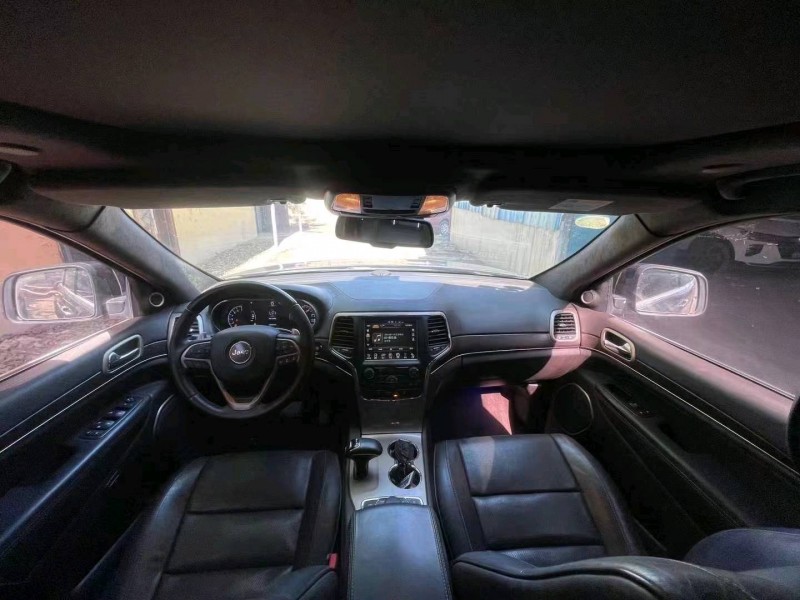 菏泽17年Jeep大切诺基7