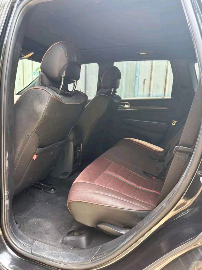 菏泽16年Jeep大切诺基6