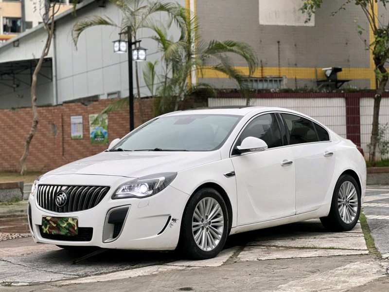 东莞17年别克君威3