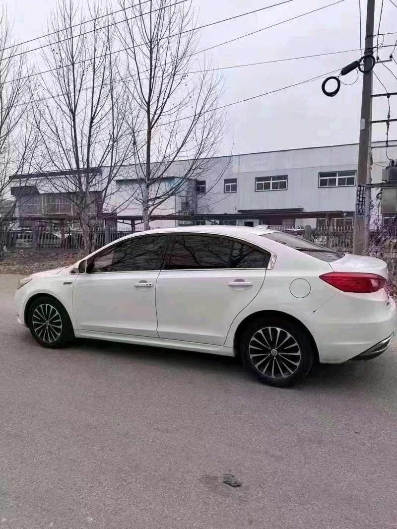 菏泽18年众泰Z5606