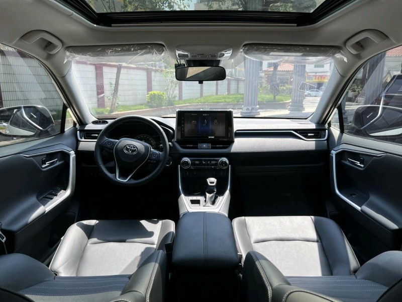 东莞21年丰田RAV4荣放4