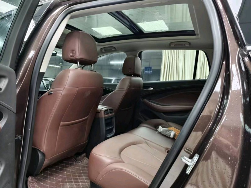 成都21年别克昂科威4