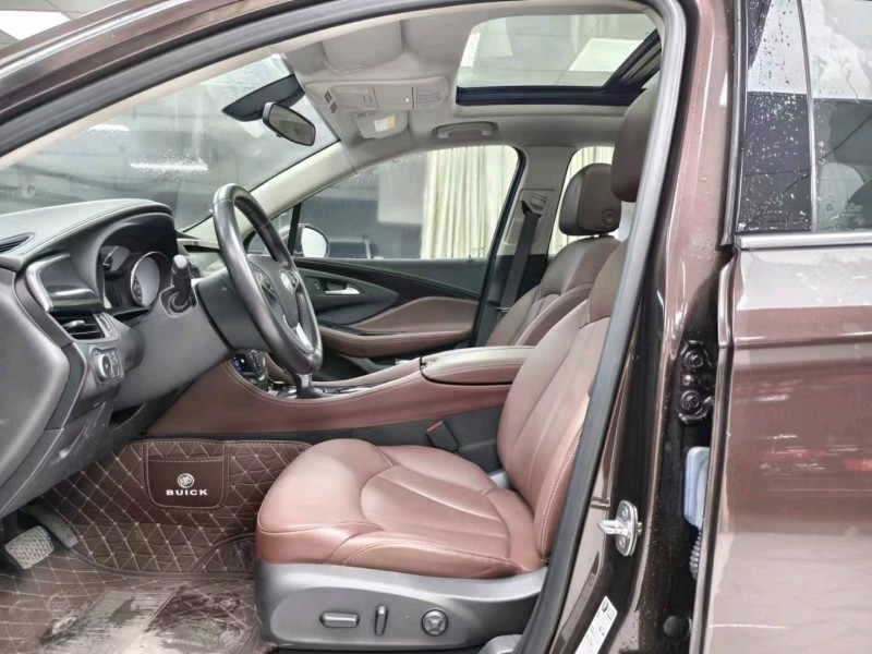 成都21年别克昂科威5