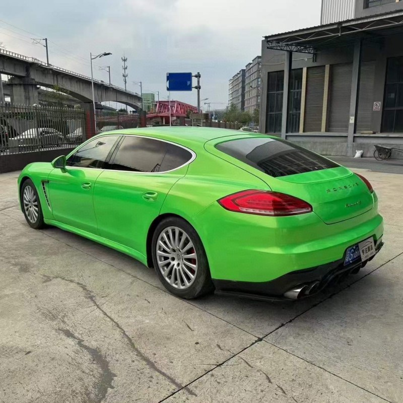 佛山15年保时捷帕拉梅拉7