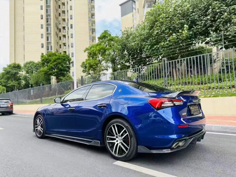 佛山21年玛莎拉蒂Ghibli4