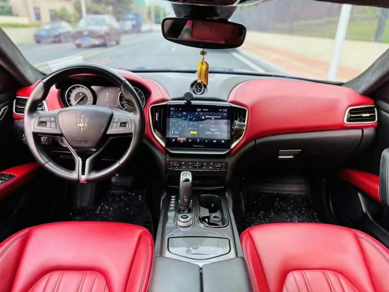 佛山21年玛莎拉蒂Ghibli8