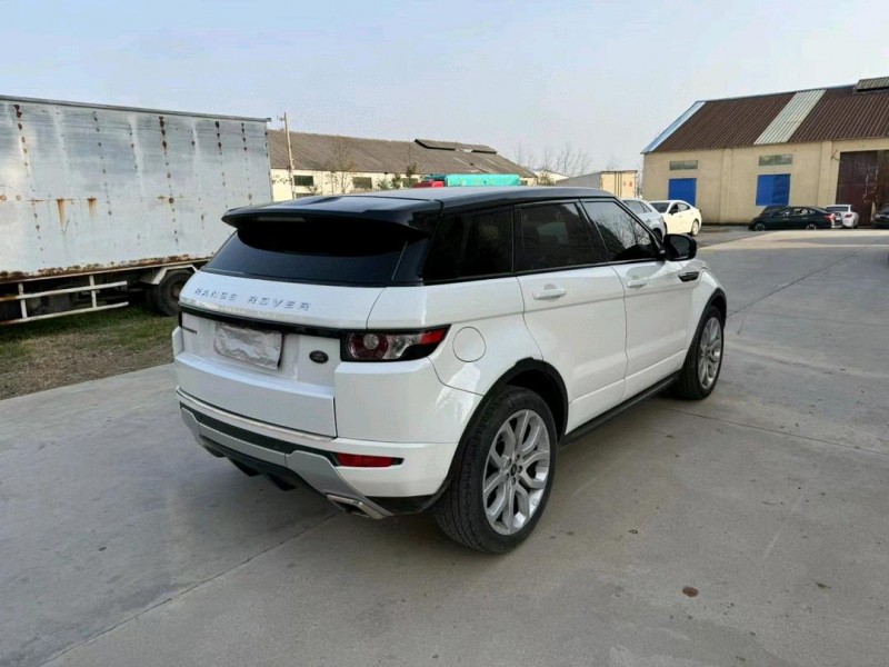 徐州12年路虎极光3