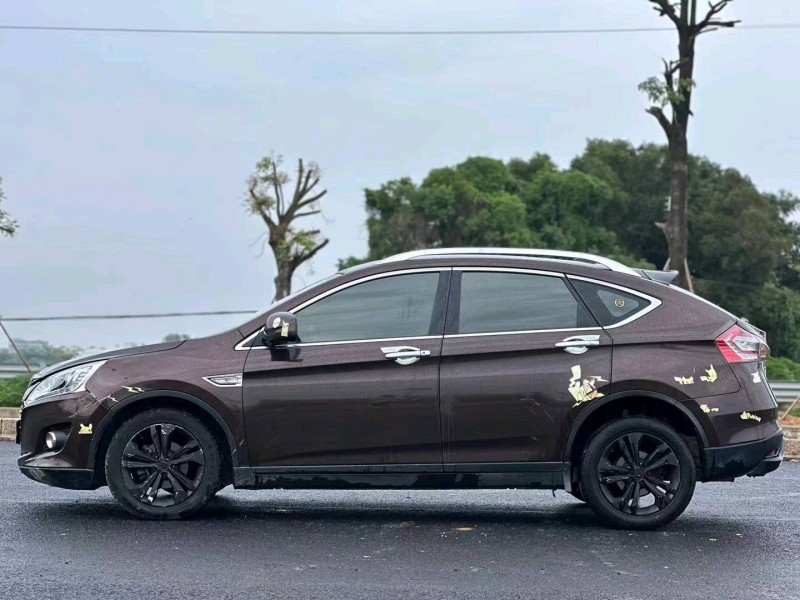 汕头16年纳智捷优6 SUV2