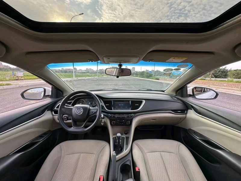 汕头16年别克英朗6