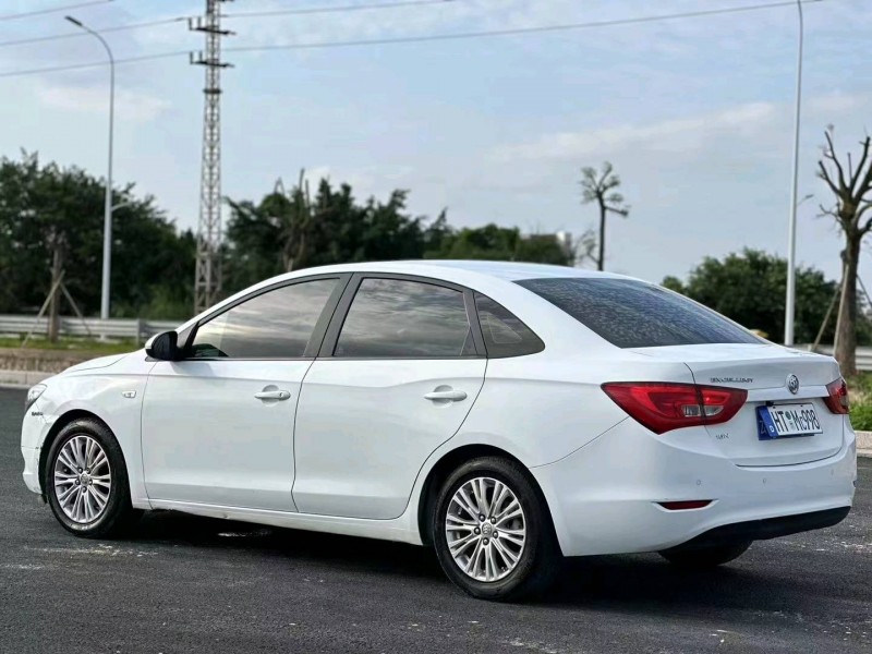 汕头16年别克英朗7