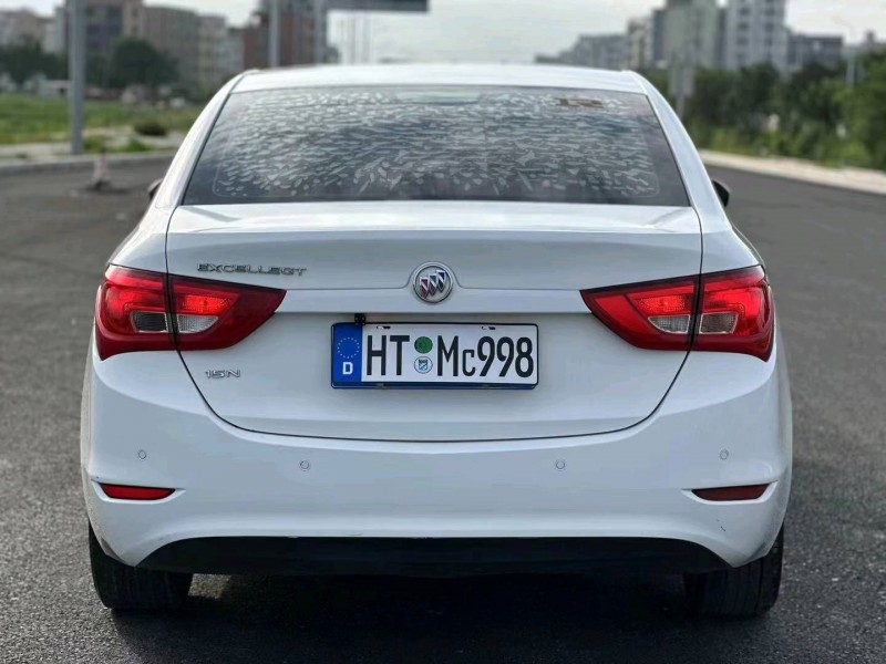 汕头16年别克英朗9