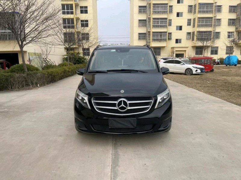 徐州18年奔驰V1
