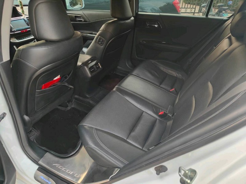 沧州14年本田雅阁7