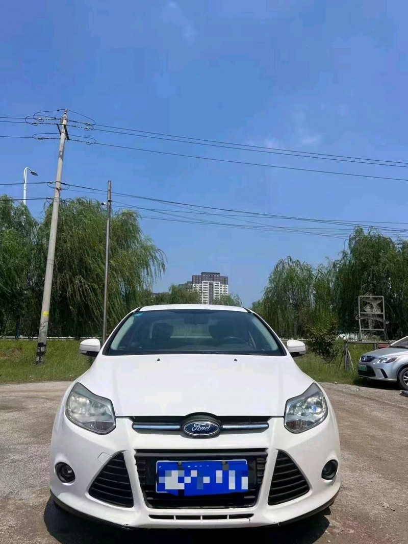 菏泽14年福特福克斯1