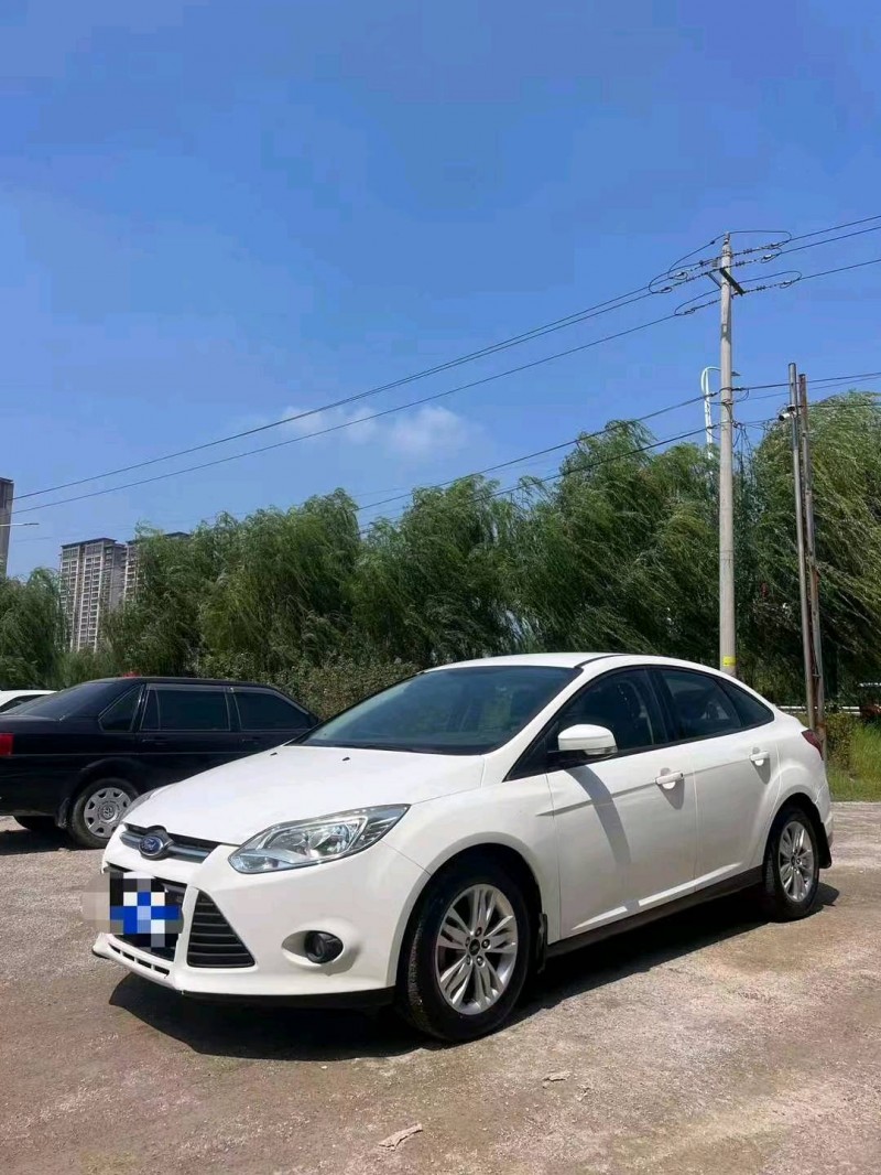 菏泽14年福特福克斯2