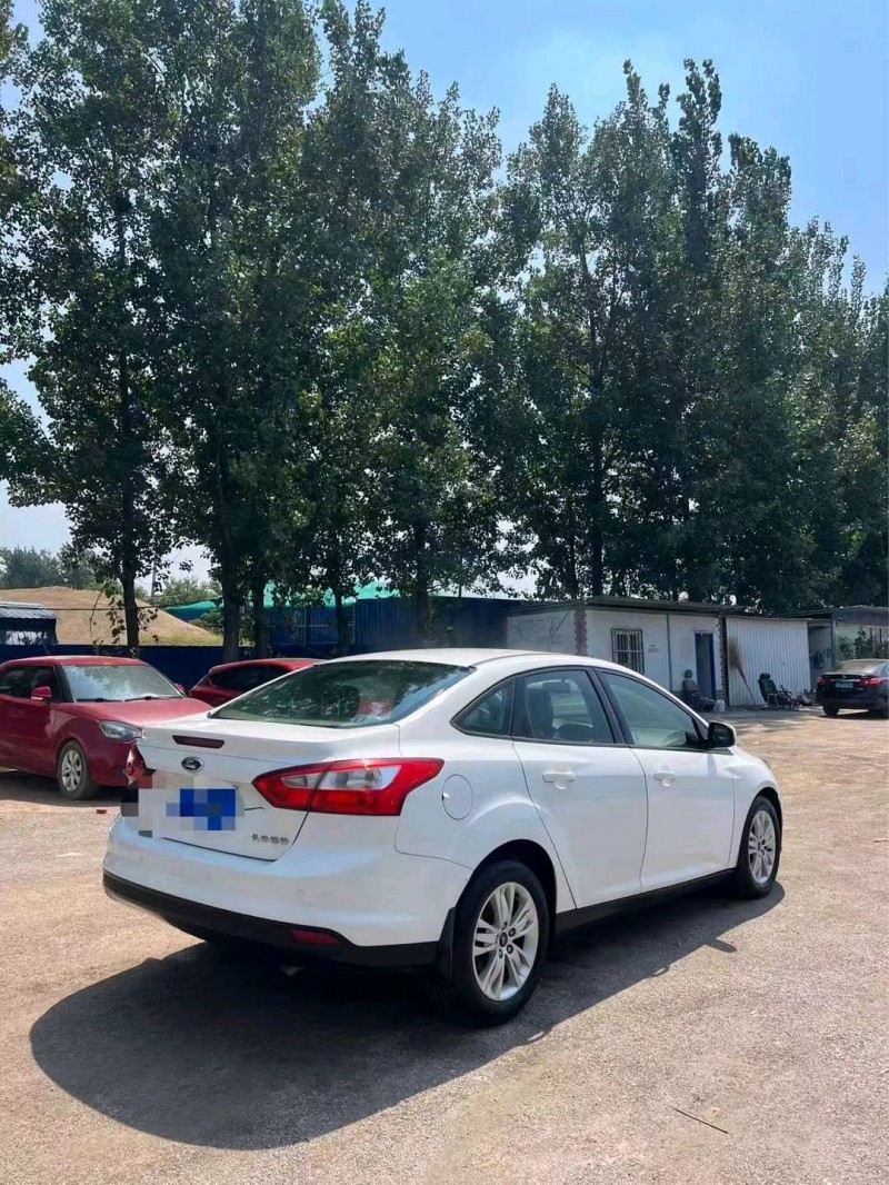 菏泽14年福特福克斯4