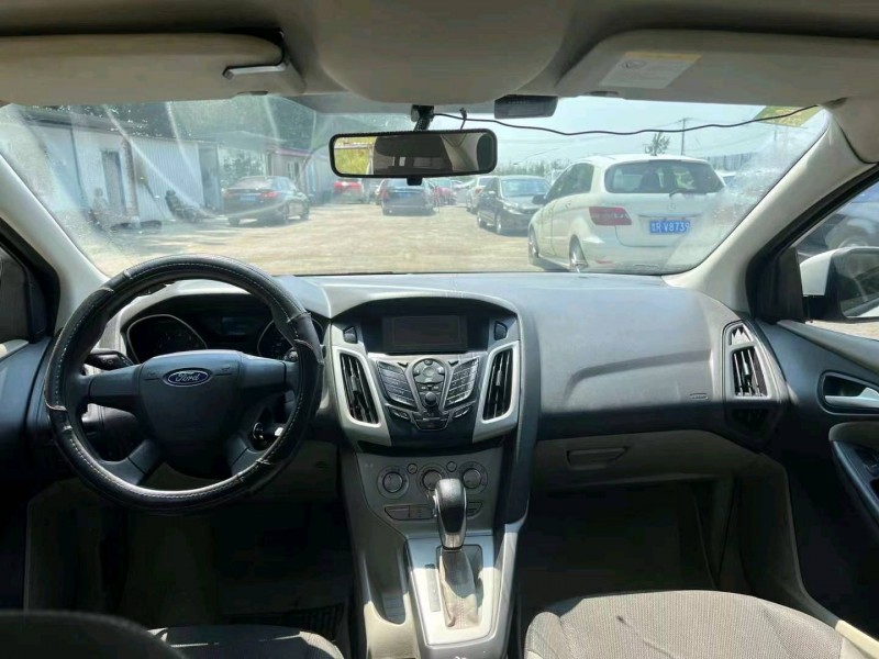 菏泽14年福特福克斯8