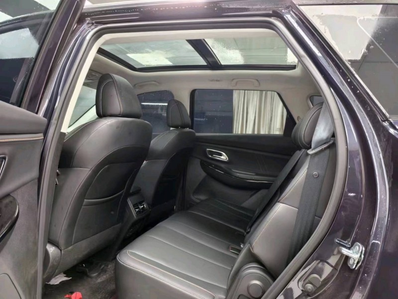 成都22年长安汽车欧尚6