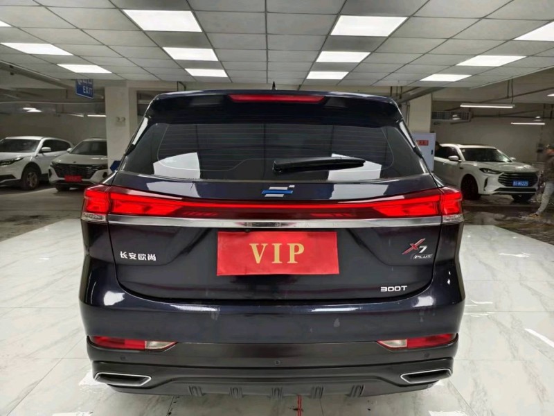 成都22年长安汽车欧尚8