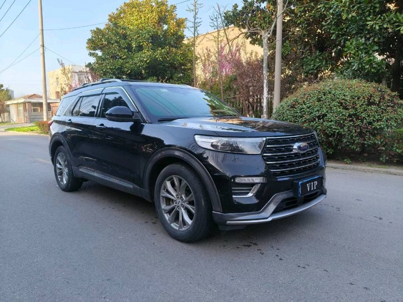 徐州19年福特探险者3