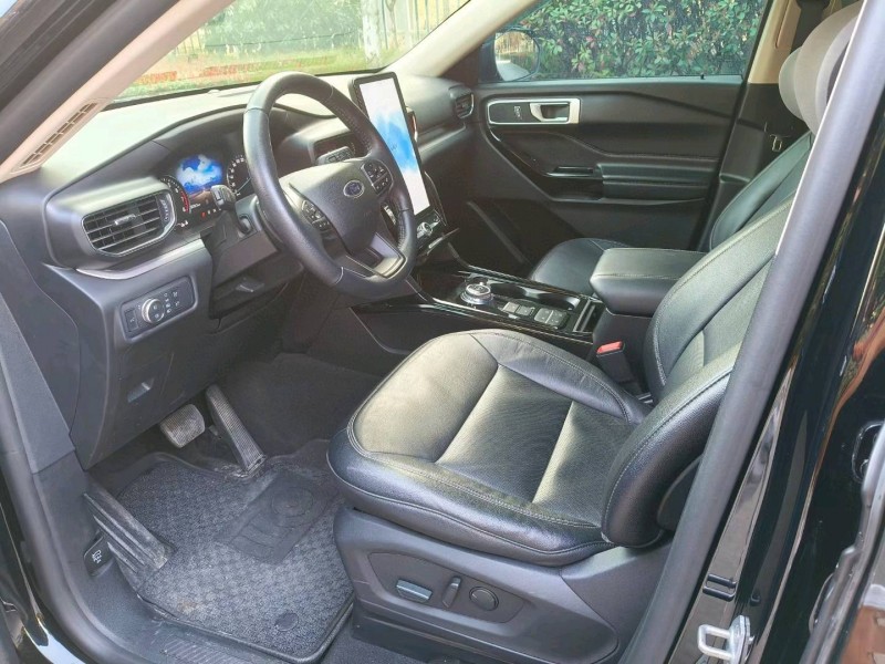 徐州19年福特探险者7