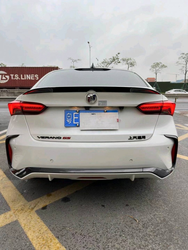 佛山22年别克威朗2