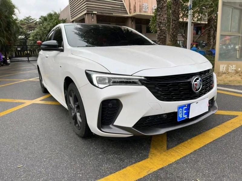 佛山22年别克威朗6