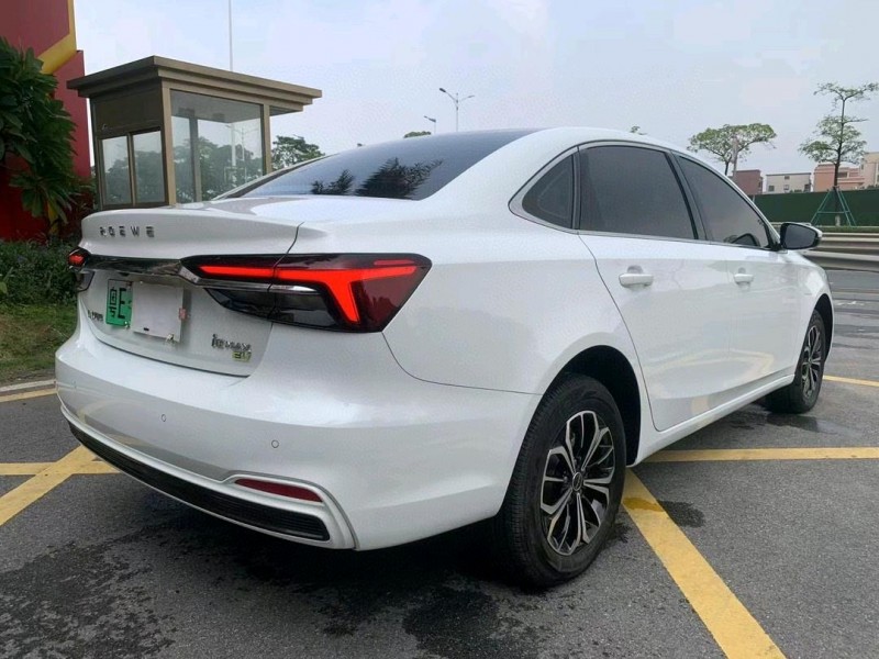 佛山22年荣威i67