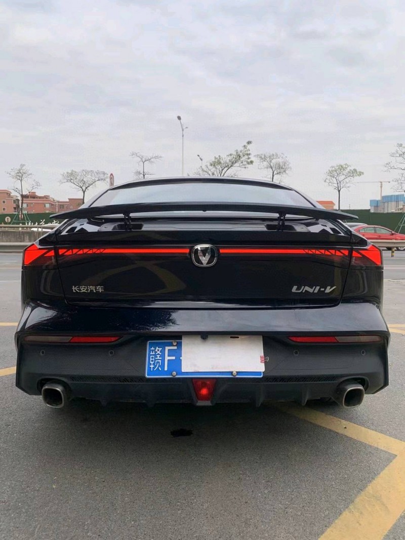 佛山22年长安汽车UNI-V3