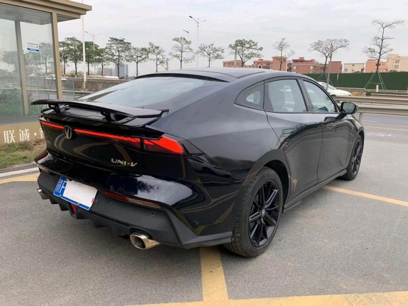 佛山22年长安汽车UNI-V7