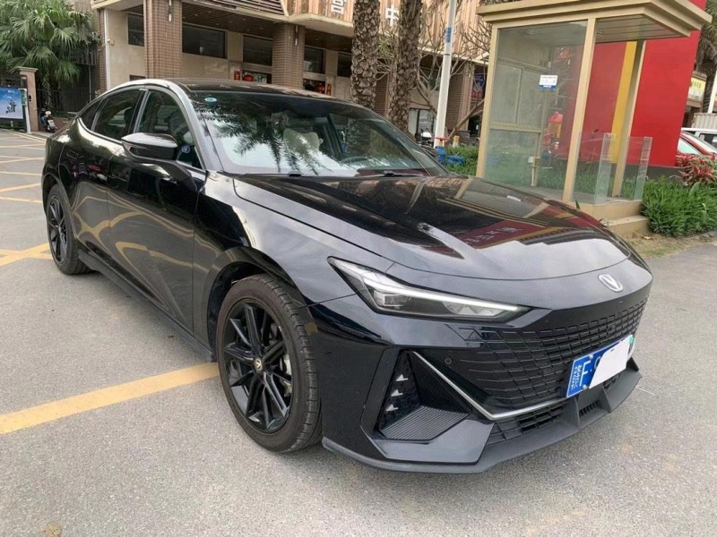 佛山22年长安汽车UNI-V8