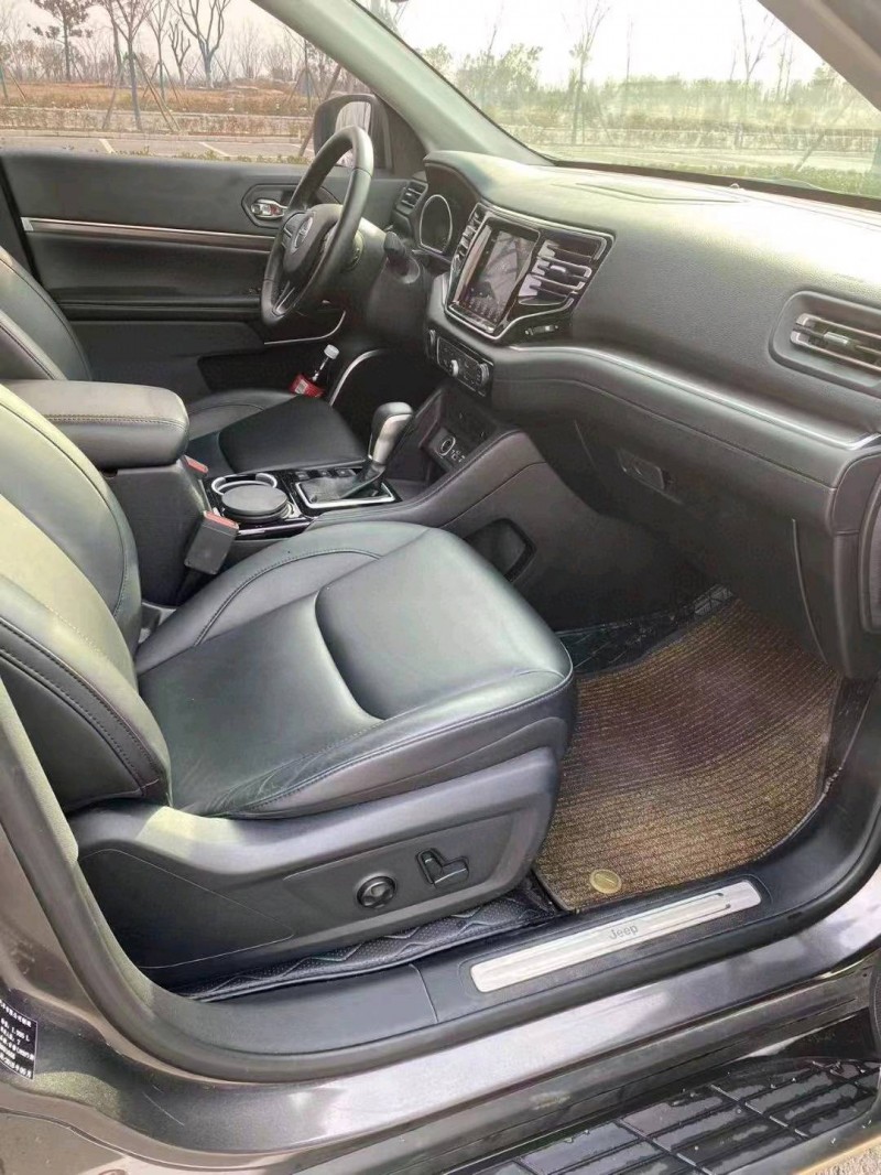 徐州19年Jeep指挥官4