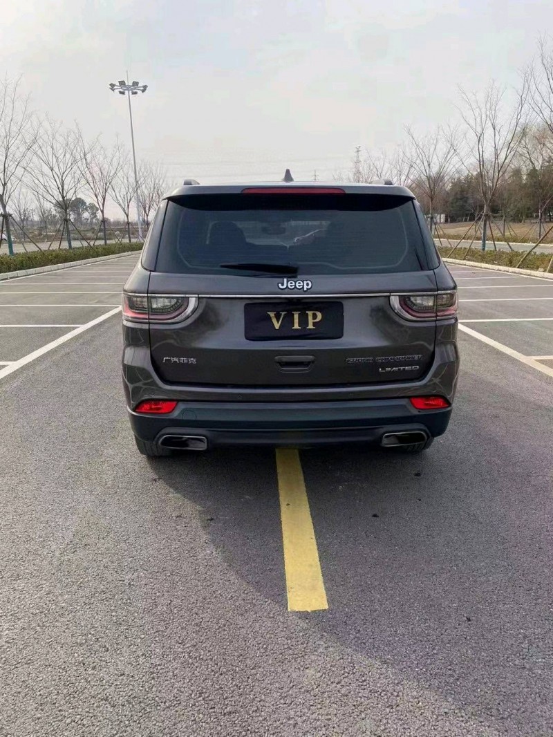 徐州19年Jeep指挥官9