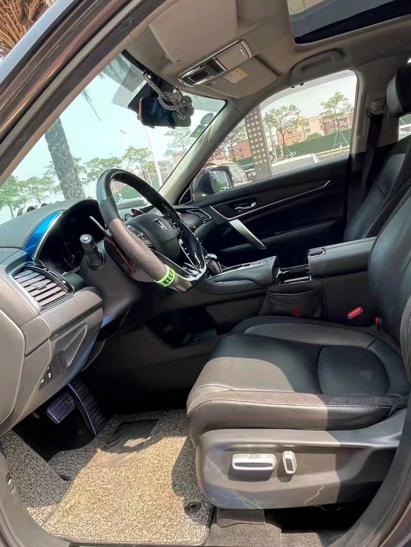 佛山17年本田冠道8