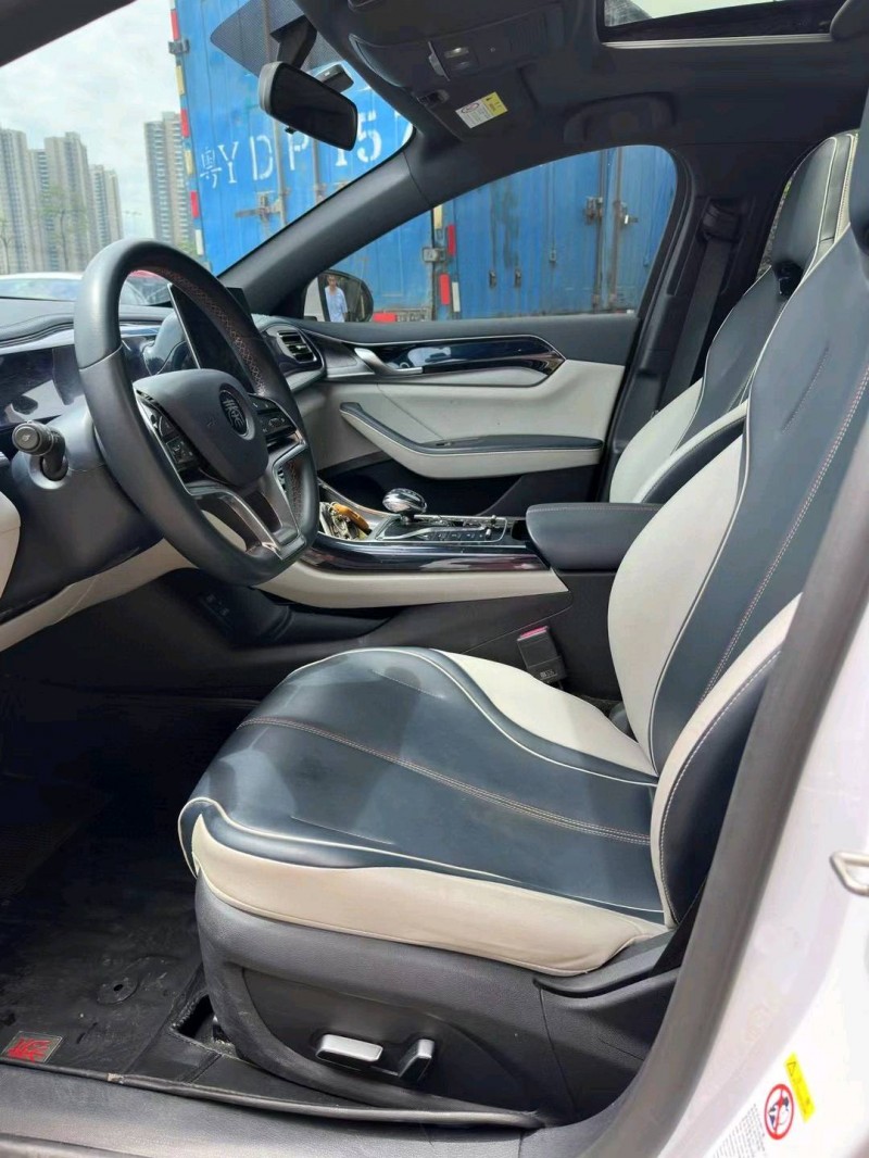 佛山22年比亚迪秦8