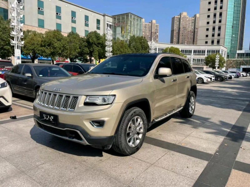 常州16年Jeep大切諾基2