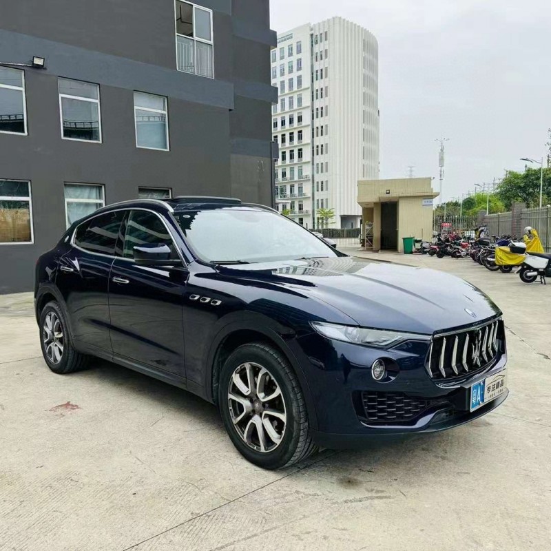 佛山17年玛莎拉蒂Levante2